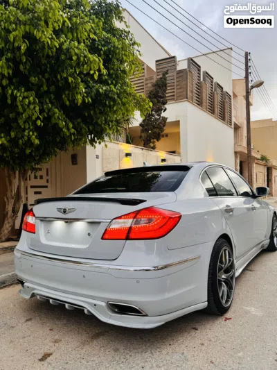 Genesis G70 2