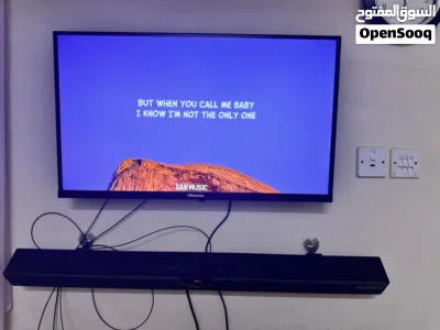Hisense tv with soundbar 2