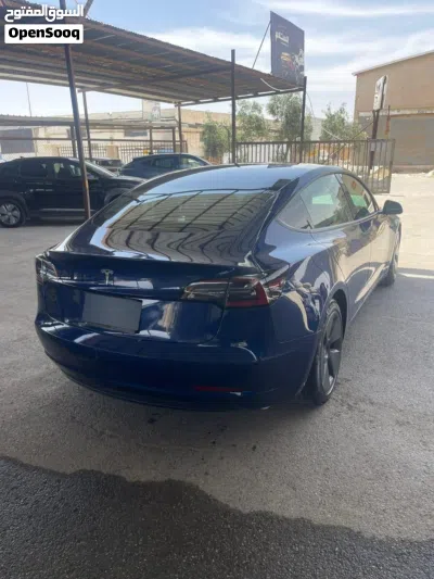 Tesla Model 3 Long Range 4