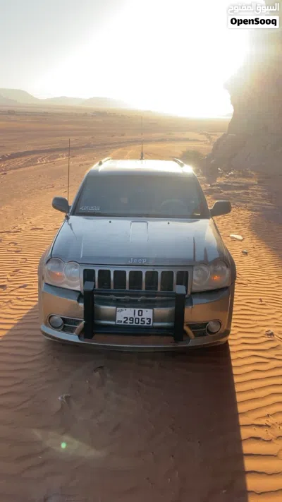 جيب جراند شيروكى Laredo 4