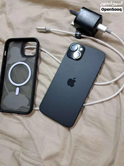 ايفون 15 بلس 3