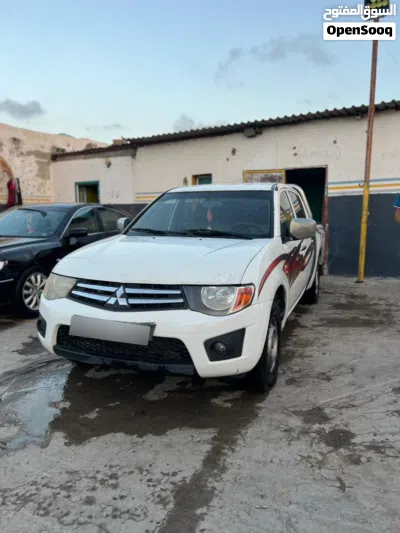 Mitsubishi L200 Double Cab GL 2