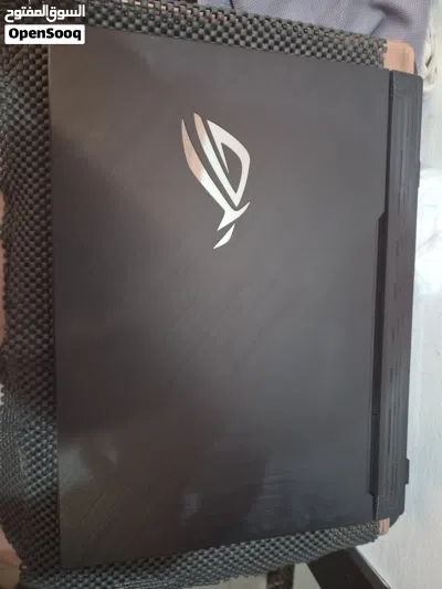 للبيع لابتوب rog strix g15 g512l 3