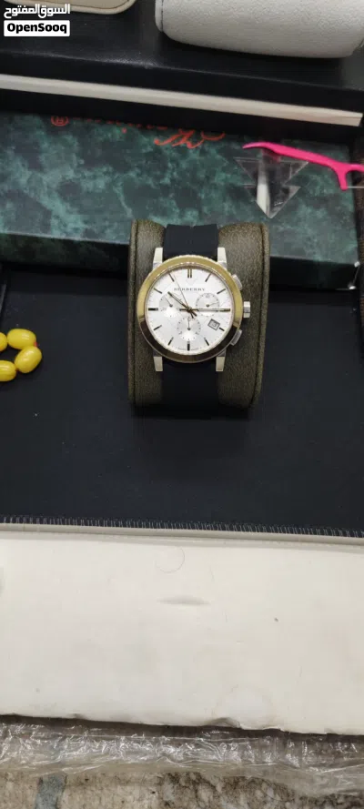 BURBERRY BU9751 THE CITY Chronograph Two-Tone Gold 38mm Unisex Watch Only Watch 2