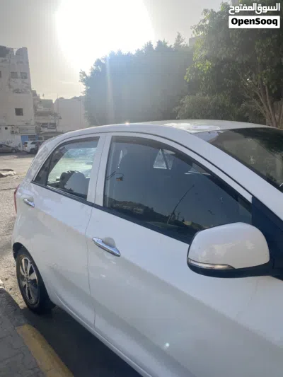 Kia Picanto EX 3