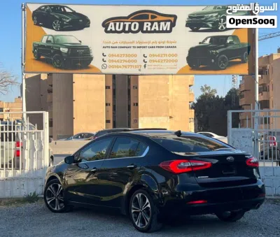 Kia Forte LXS 4
