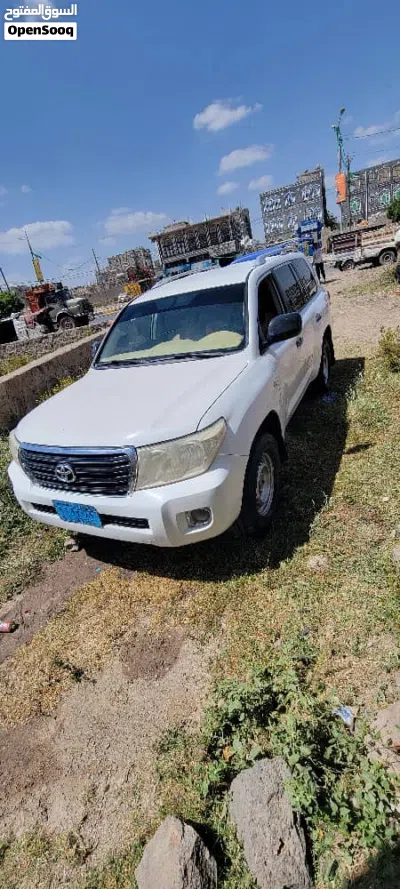 تويوتا لاند كروزر GXR 4