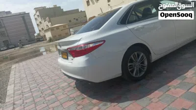 Toyota Camry SE 2