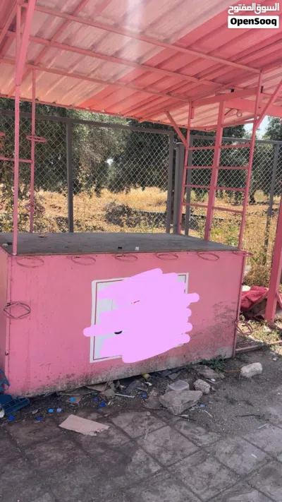 بوث للبيع بسعر حرق 3