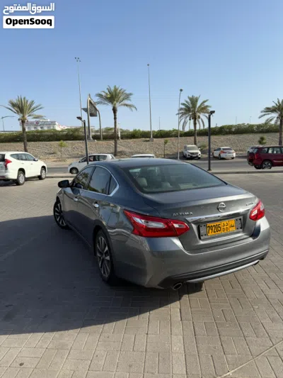 نيسان التيما SL 3