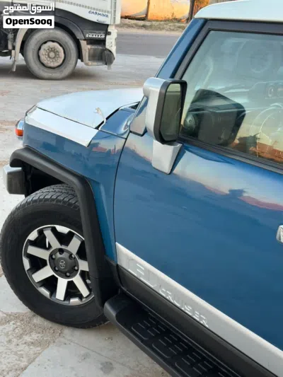 تويوتا FJ GXR 4