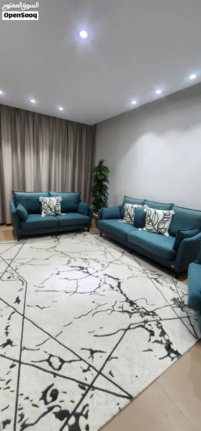 شقة فاخرة مفروشة للإيجار في الخوض Furnished apartment for rent مميزة 2