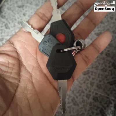 سكوتر للبيع كهربائي مستخدم ثلاثة أشهر 4