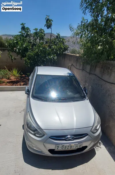 هيونداي اكسنت GL 2