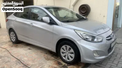Hyundai Accent GL 2