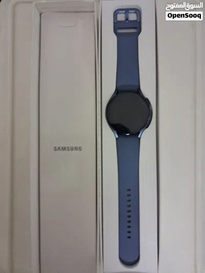 z flip 5 شبهه وكاله استخدام شخصي جهاز جبار يوجد على طرف الشاشه موضح وغير مؤثر عالفحص 3