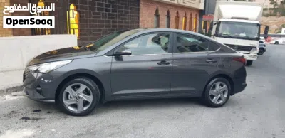 Hyundai Accent GL 2