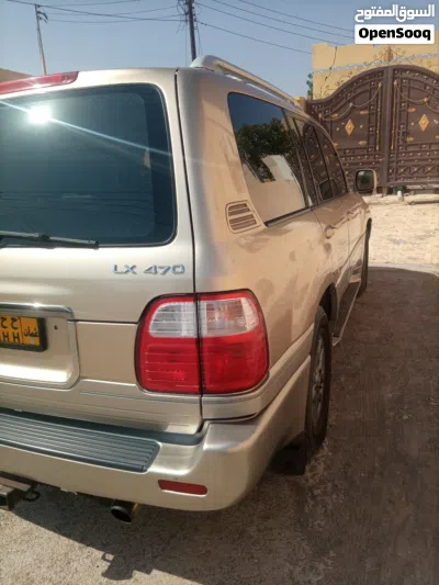 لكزس اخرى 3