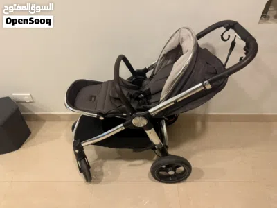 Mamas & Papas Stroller + Carrycot 2