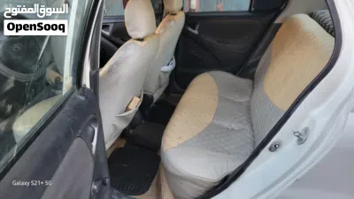 Toyota Yaris SE+ 3