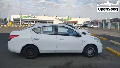 Nissan Sunny Standard 4
