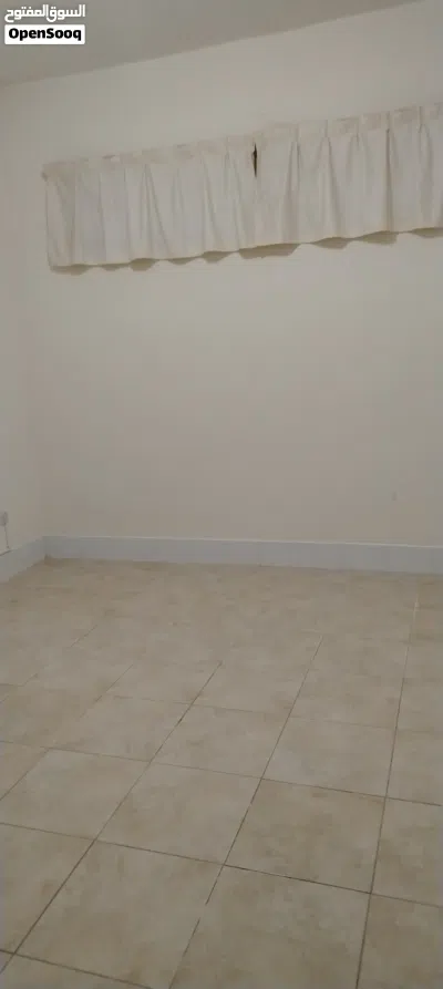 للايجار في سلوي 3