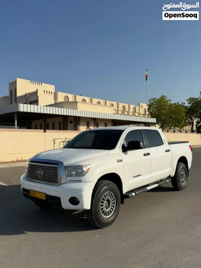 Toyota Tundra SR5 2