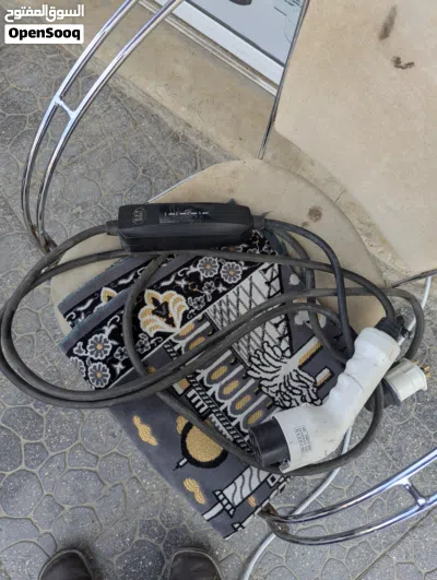 شاحن سيار صيني أو سلفي للبيع في حال وكاله 3
