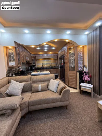 شقة مميزه الزرقاء الجديدة شارع الوينك بسعر مميز 4