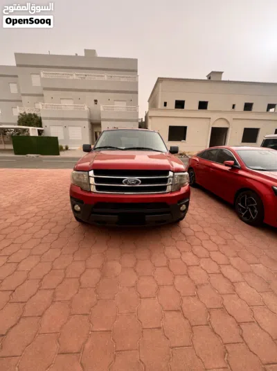 فورد اكسبيديشن XLT 2