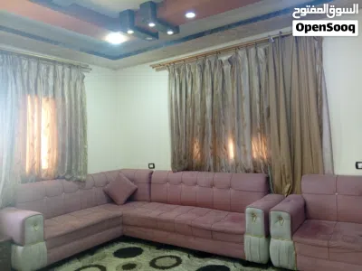 كورنر حلف L للبيع 4
