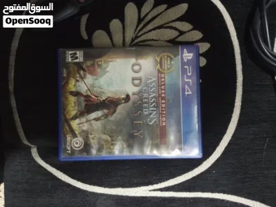 مستعمل PS4 Pro مع يدتين اصليات وسيدين 3