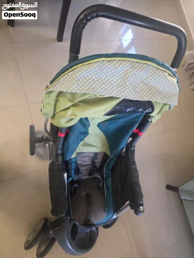 عرباية اطفال Graco (جراكو) اصلية 2