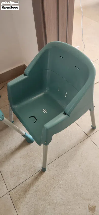 High chair convertible to table and chair 2
