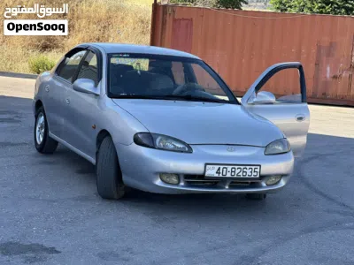 هيونداي افانتي Standard 2