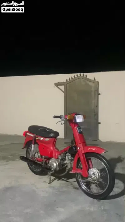 هوندا CB300R 4