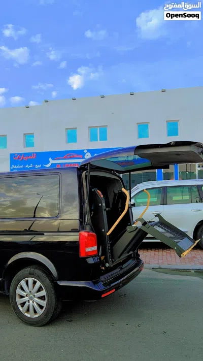 Volkswagen Caravelle 2