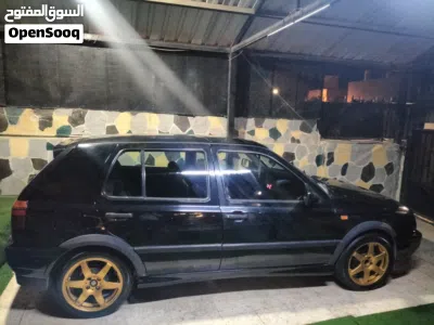 فولكسفاغن جولف MK MK3 2