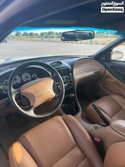 Ford Mustang SVT Cobra 4
