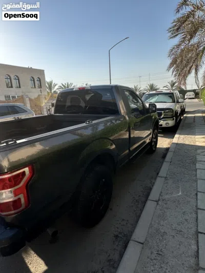 Ford F-150 XLT 2