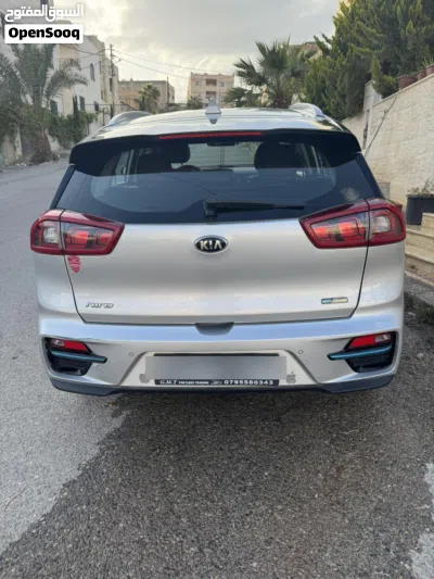 Kia Niro EX 2