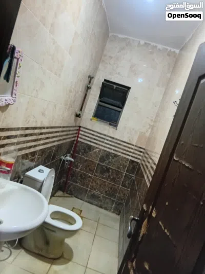 شقه للبيع بسعر مغري جدا 4
