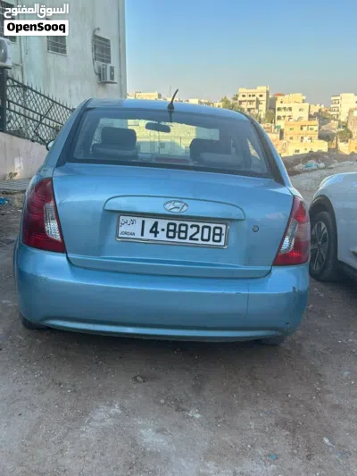 Hyundai Accent Standard 2