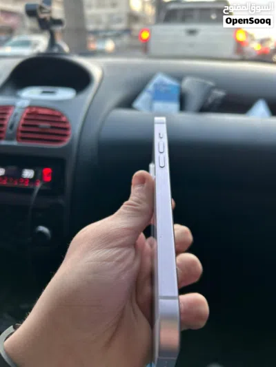 ايفون 14 plus 3
