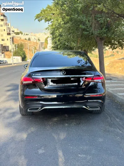 Mercedes Benz E-Class E 200 3