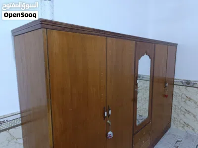كنتور ملابس مستعمل 2
