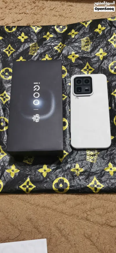 Vivo IQOO 15 Ultra 2