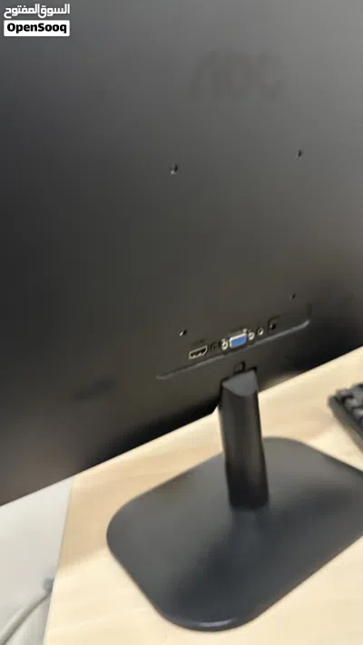 Aoc FHD gaming monitor with box included 21.5 inch for 35 OMR 4
