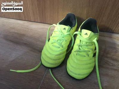 Adidas Shoes (original) 4