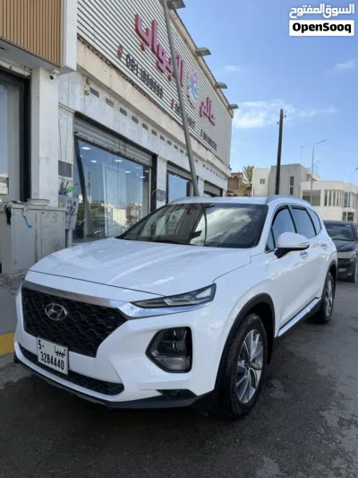 Hyundai Santa Fe GL 2